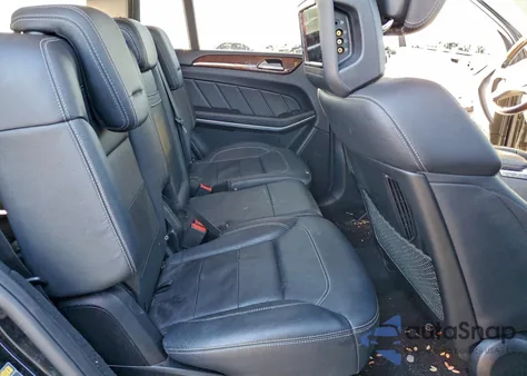 2015 Mercedes-Benz Gl 550 4Matic z USA, uszkodzony, nr VIN 4JGDF7DE7FA476176